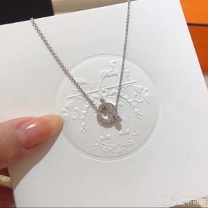 new hermes finesse white gold pendant necklace